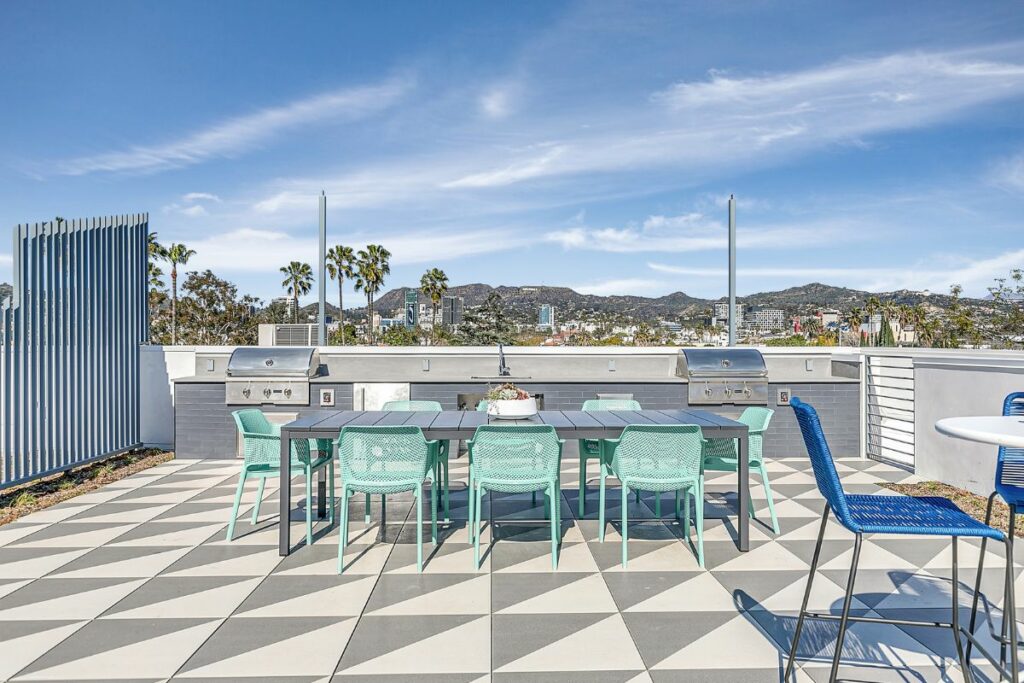 empire at larchmont rooftop luxury apartments